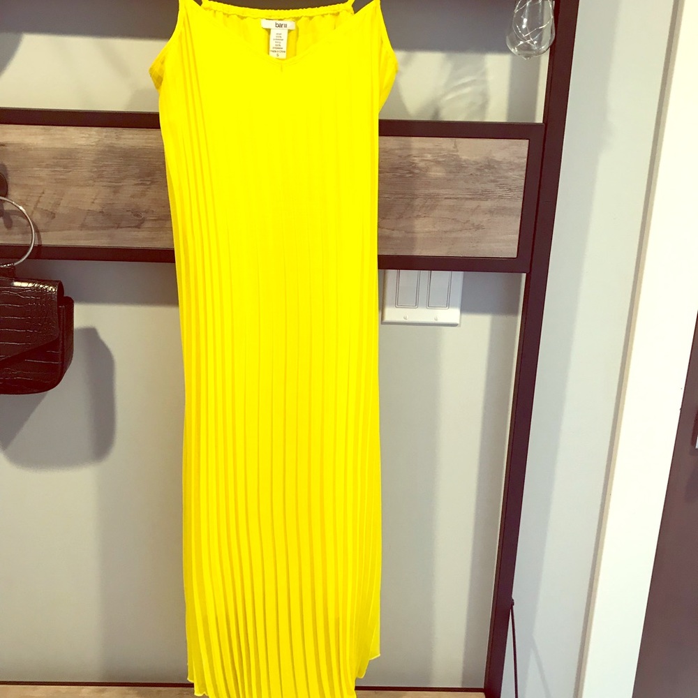 Summer dress . Size small . New .